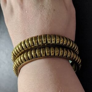 Antique Gold Tone Ribbed Bangle Bracelets Set of 2